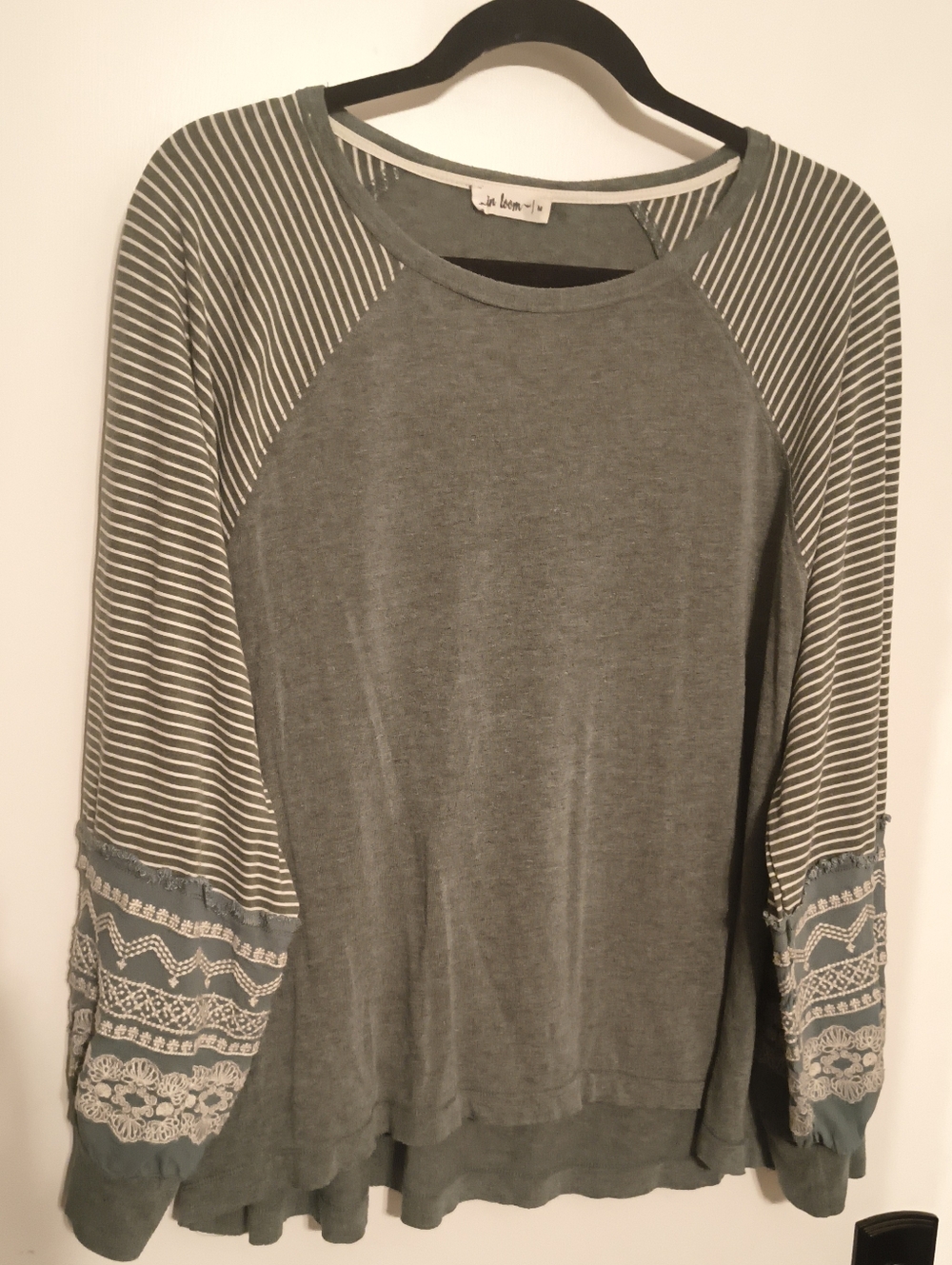 Gray Raglan Lace-Trim Sweater with Striped Sleeves & Blue Embroidered Cuffs